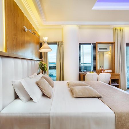 Porto Marine Hotel プラタモナス エクステリア 写真