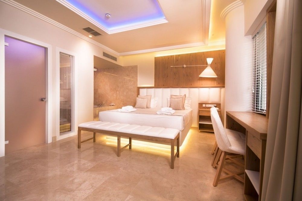 Porto Marine Hotel プラタモナス エクステリア 写真