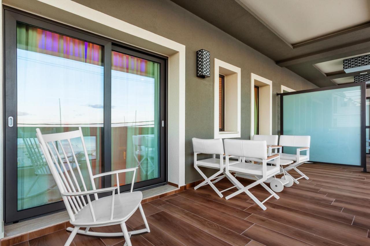 Porto Marine Hotel プラタモナス エクステリア 写真